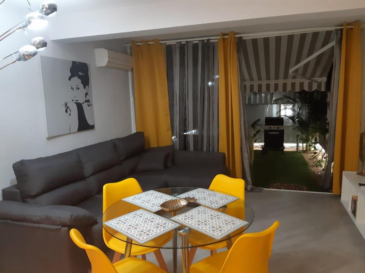 Pool View Yard Bungalow بلايا ديل إنغلز المظهر الخارجي الصورة