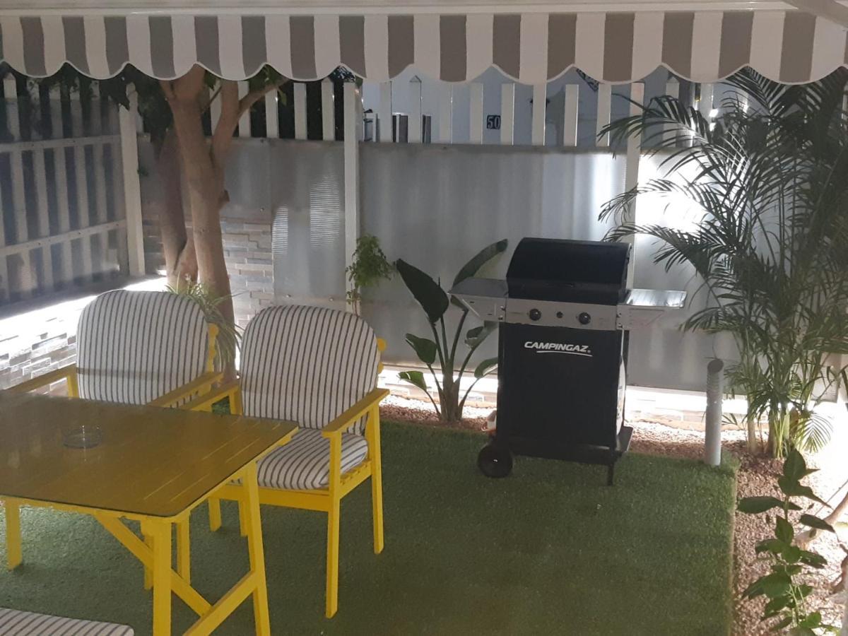 Pool View Yard Bungalow بلايا ديل إنغلز المظهر الخارجي الصورة