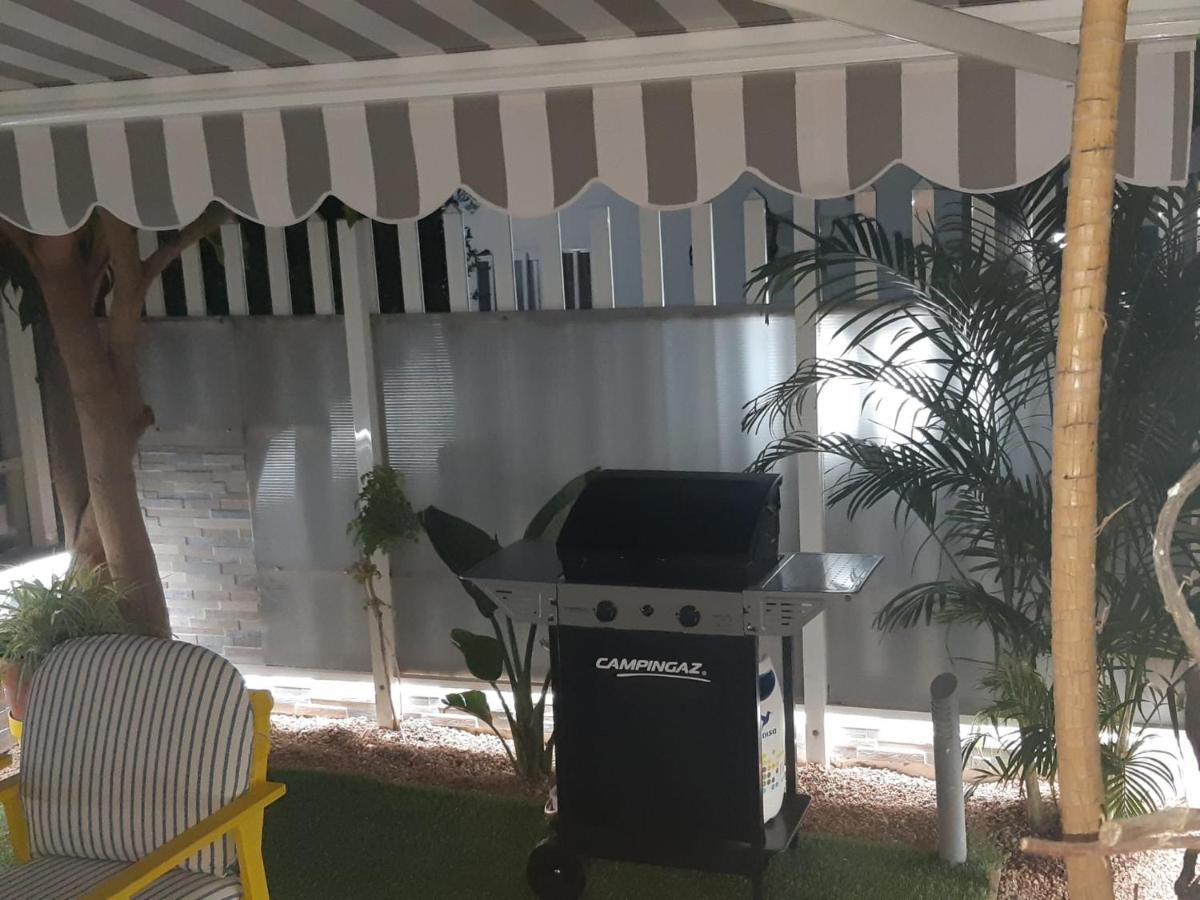 Pool View Yard Bungalow بلايا ديل إنغلز المظهر الخارجي الصورة